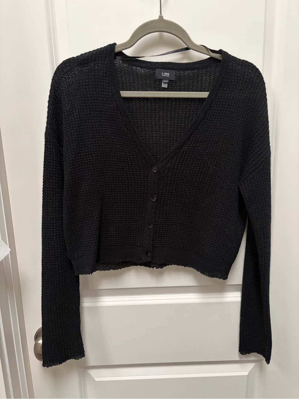 100% Linen LINE Black Cropped V-Neck Button Cardigan